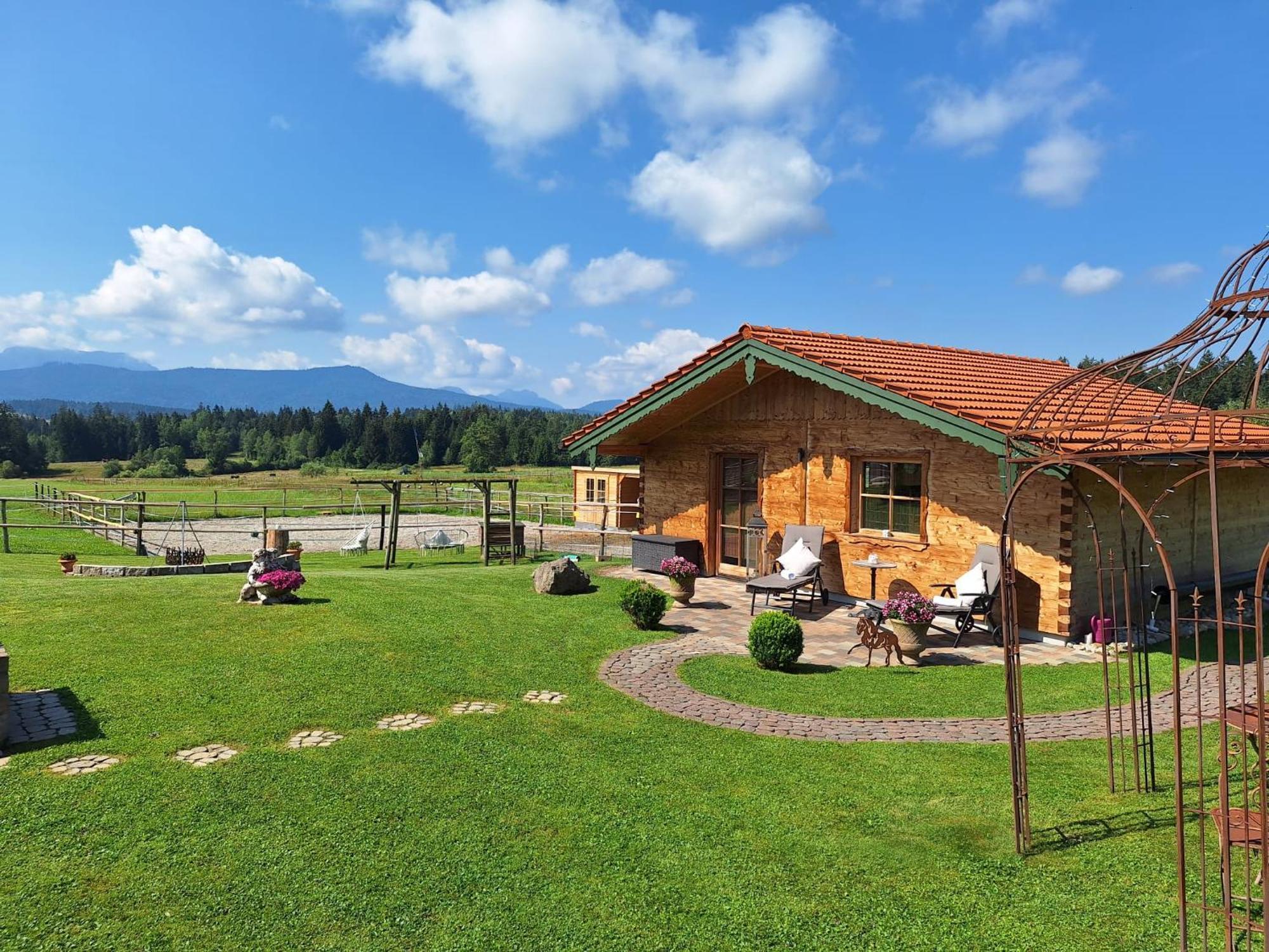 Ferienwohnung Am Wirtshof ซีกส์ดอร์ฟ ภายนอก รูปภาพ